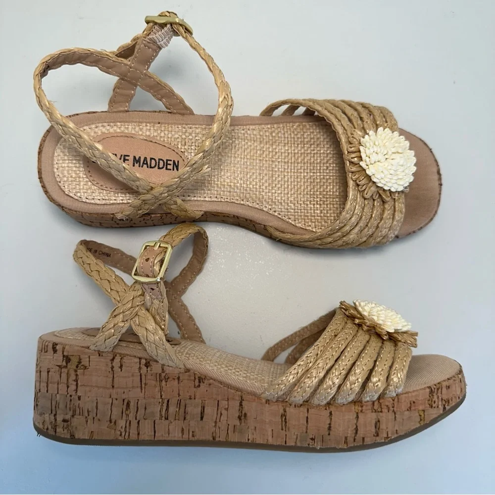STEVE MADDEN JGarner Wedge Tan Raffia Sandal Size 3 Little Girl